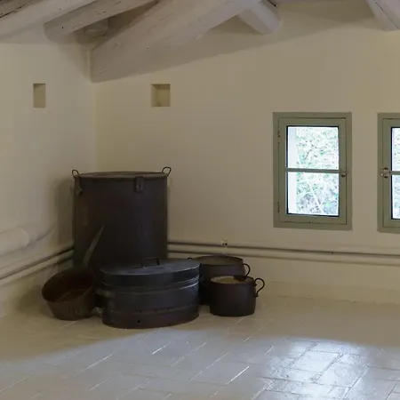 Apartman Exquisite Loft Near Barcelona