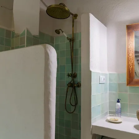 Exquisite Loft Near Barcelona Apartman *